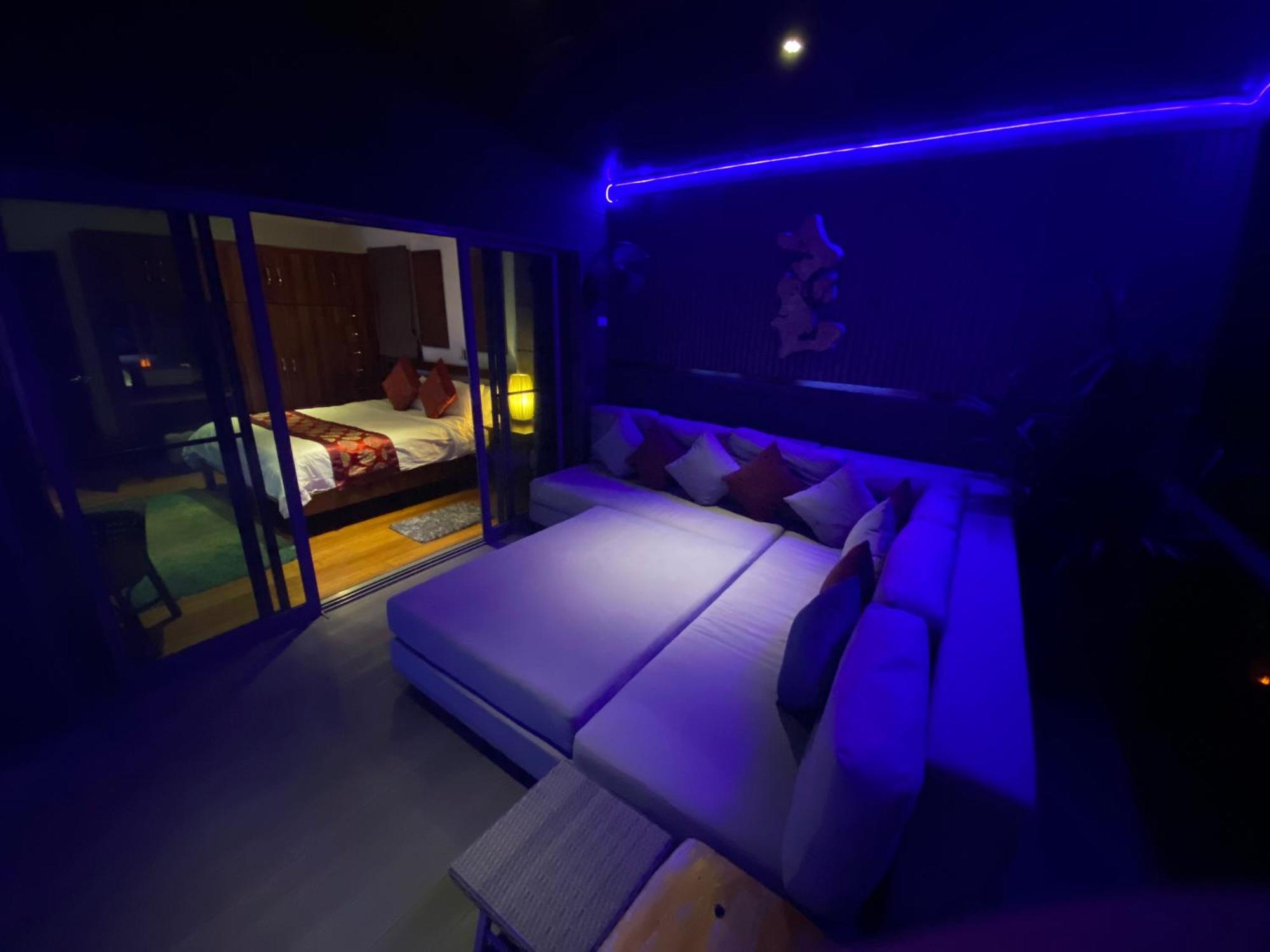 Stunning Villa With Ocean Views And Free Car 라마이비치 외부 사진