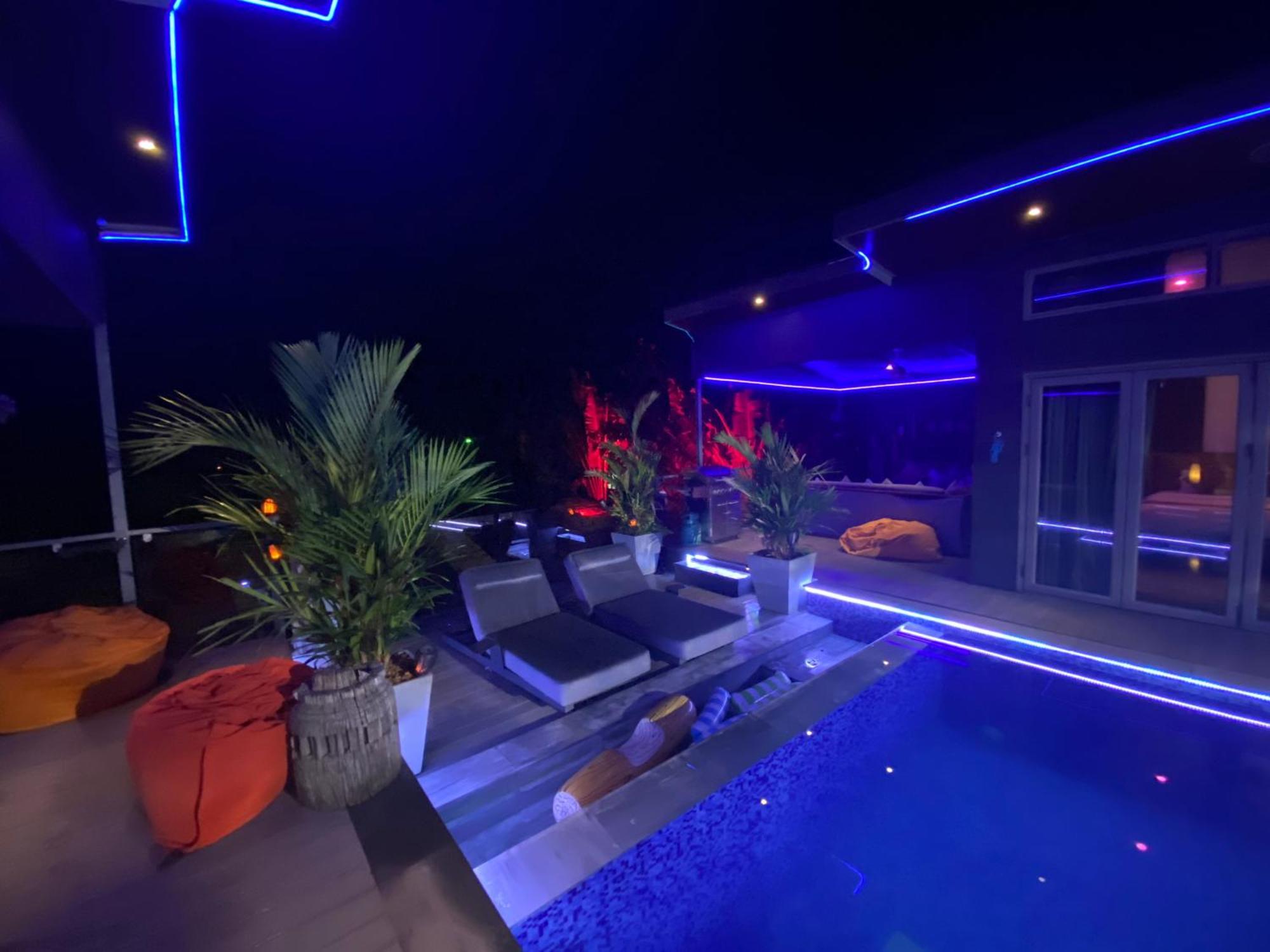 Stunning Villa With Ocean Views And Free Car 라마이비치 외부 사진