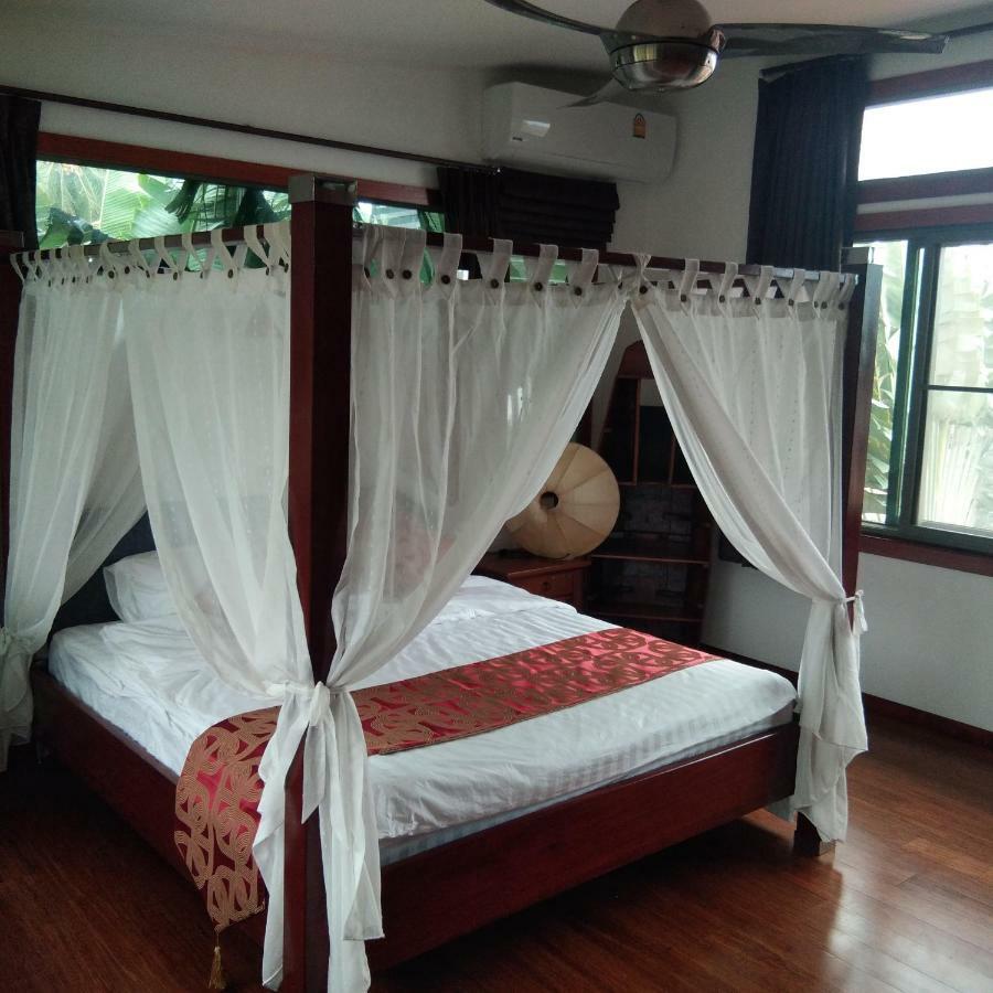 Stunning Villa With Ocean Views And Free Car 라마이비치 외부 사진
