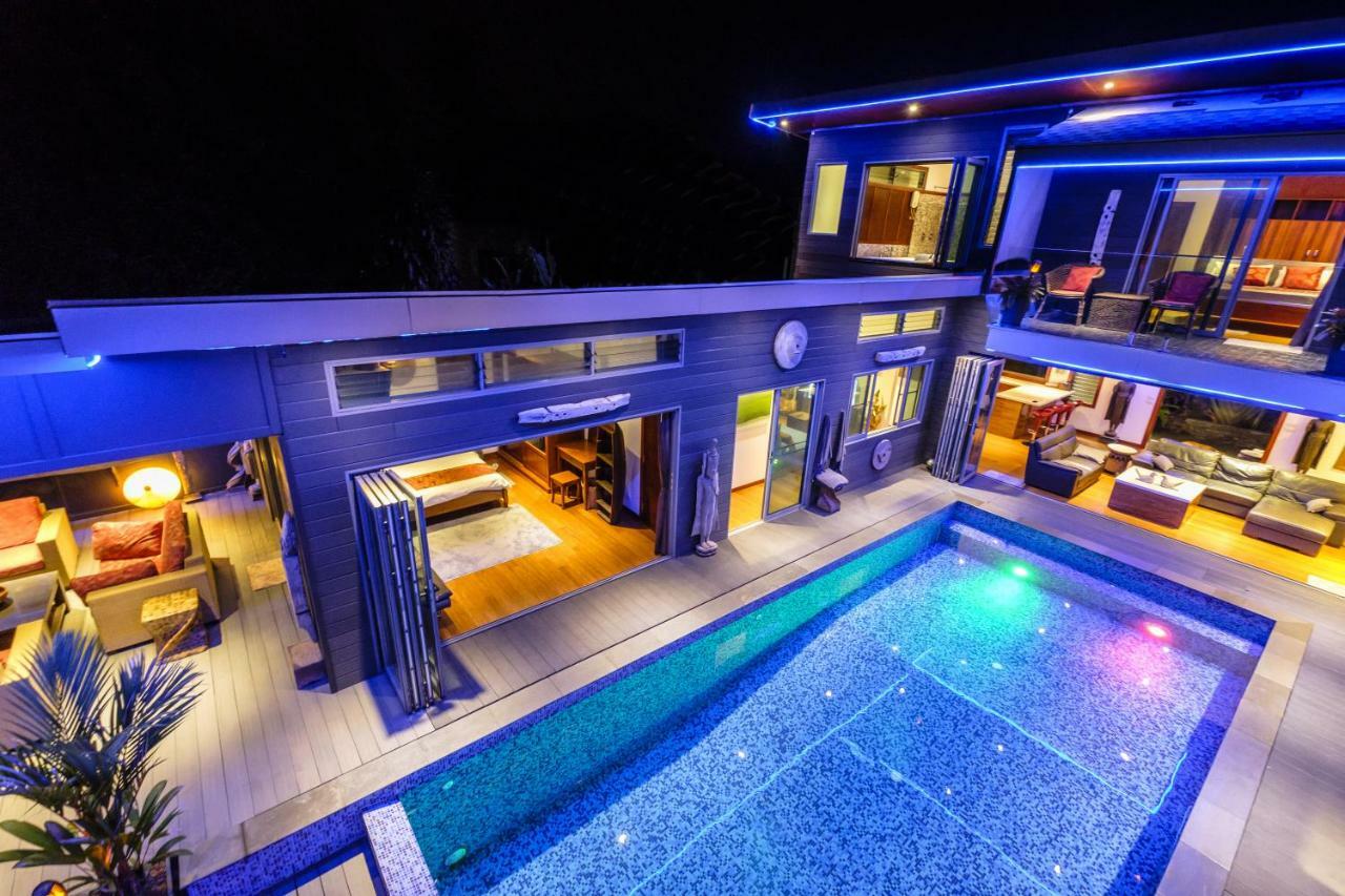 Stunning Villa With Ocean Views And Free Car 라마이비치 외부 사진