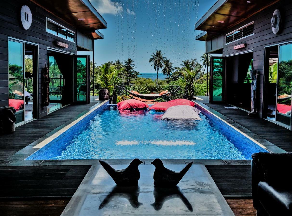 Stunning Villa With Ocean Views And Free Car 라마이비치 외부 사진