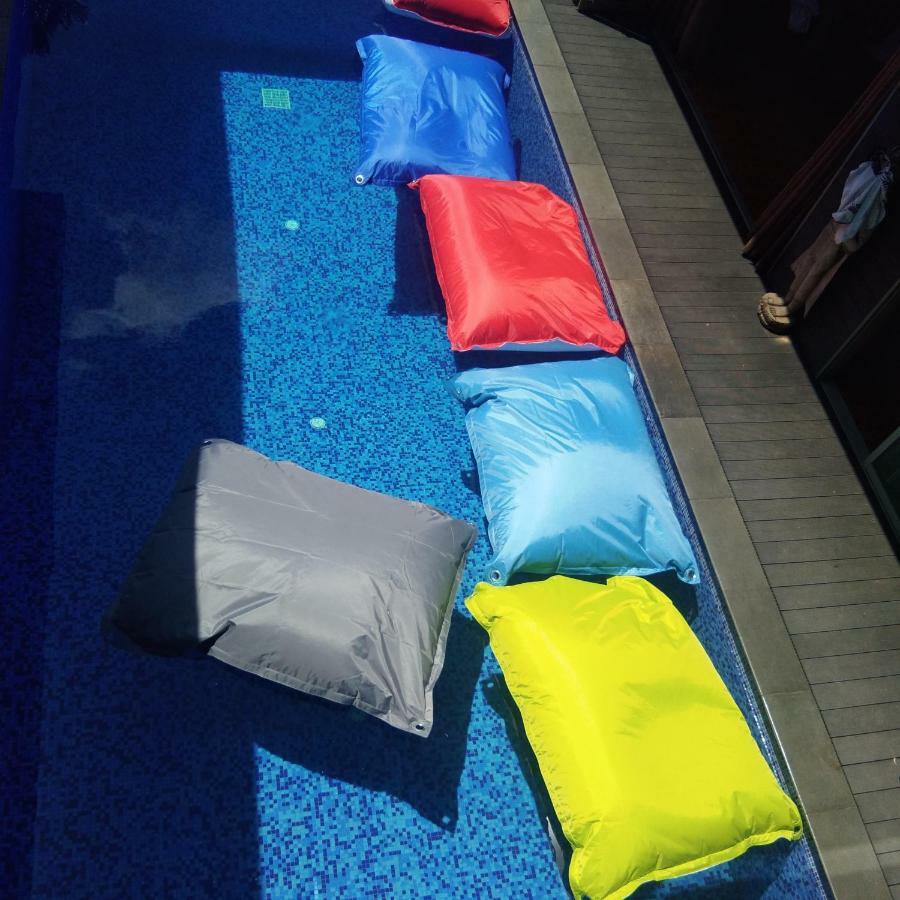 Stunning Villa With Ocean Views And Free Car 라마이비치 외부 사진