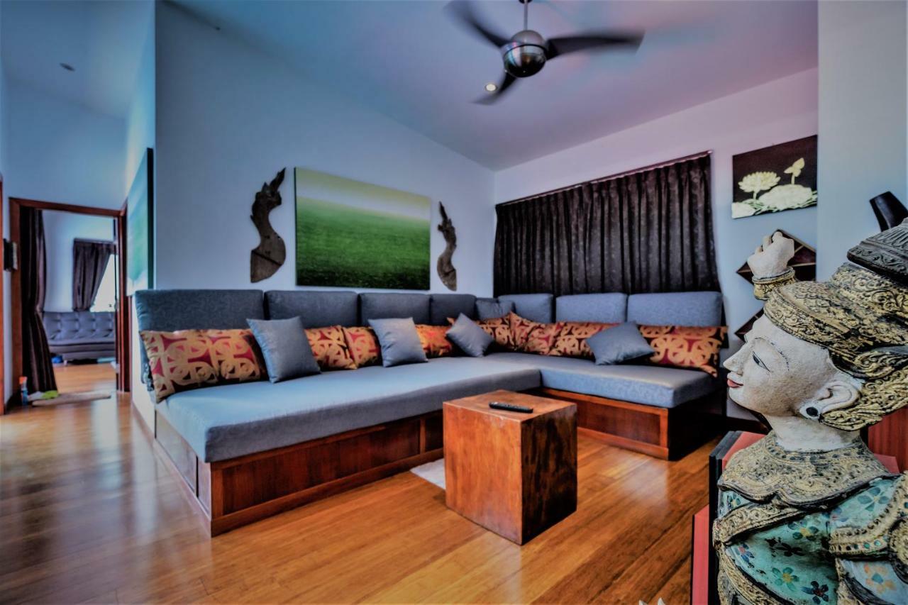 Stunning Villa With Ocean Views And Free Car 라마이비치 외부 사진