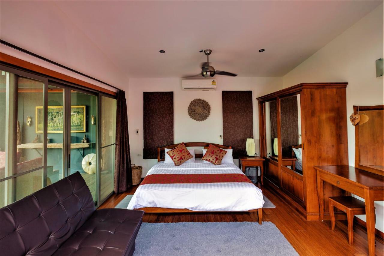 Stunning Villa With Ocean Views And Free Car 라마이비치 외부 사진
