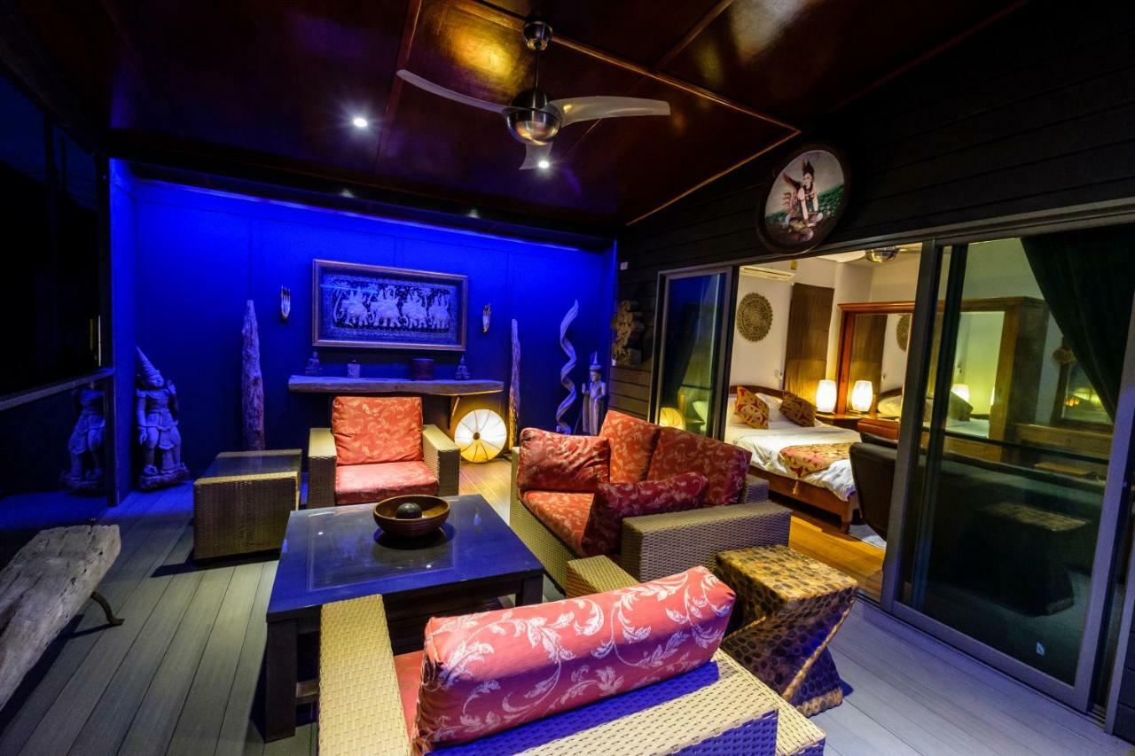 Stunning Villa With Ocean Views And Free Car 라마이비치 외부 사진