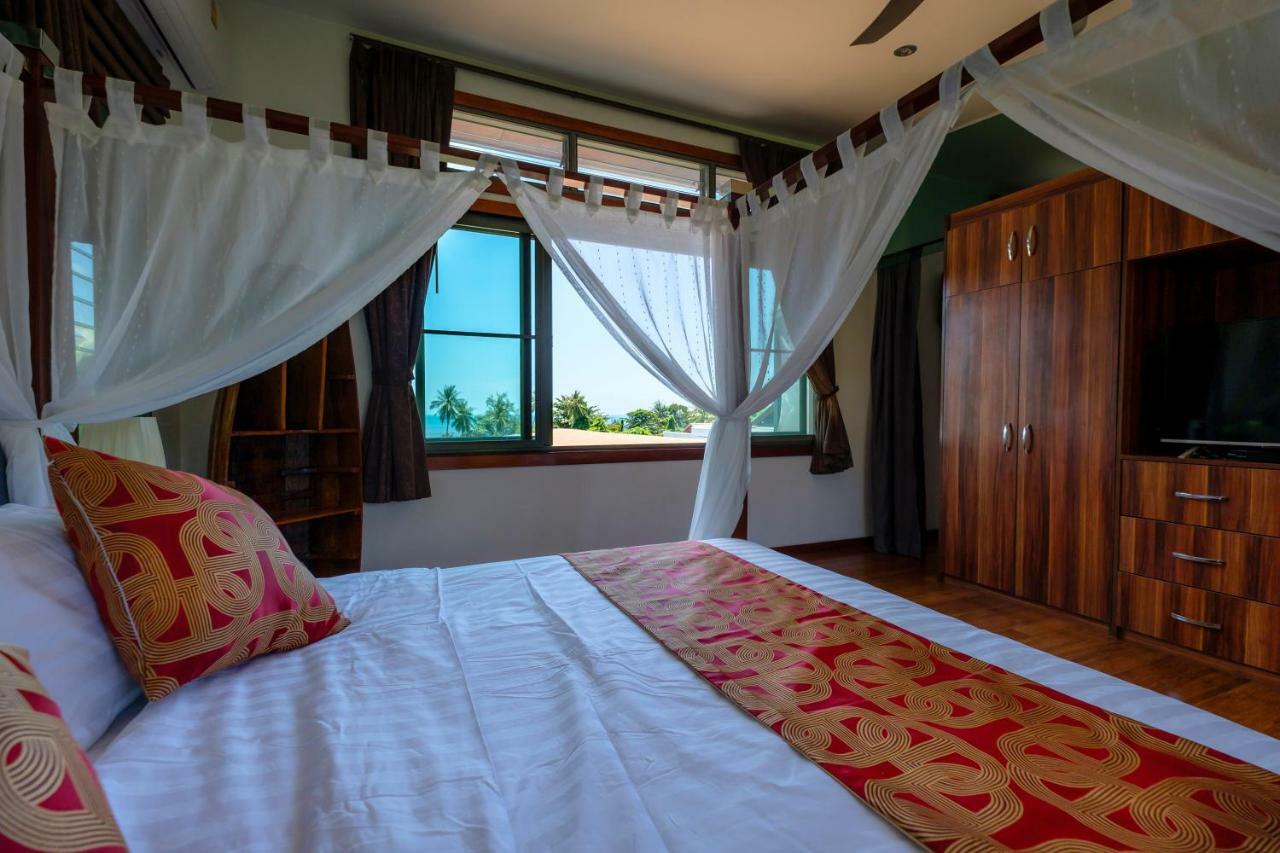 Stunning Villa With Ocean Views And Free Car 라마이비치 외부 사진